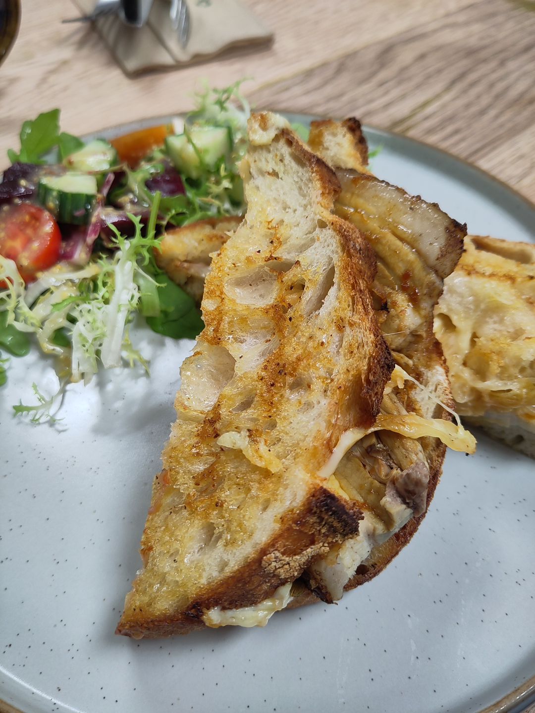 Pork Belly Toastie (V)
