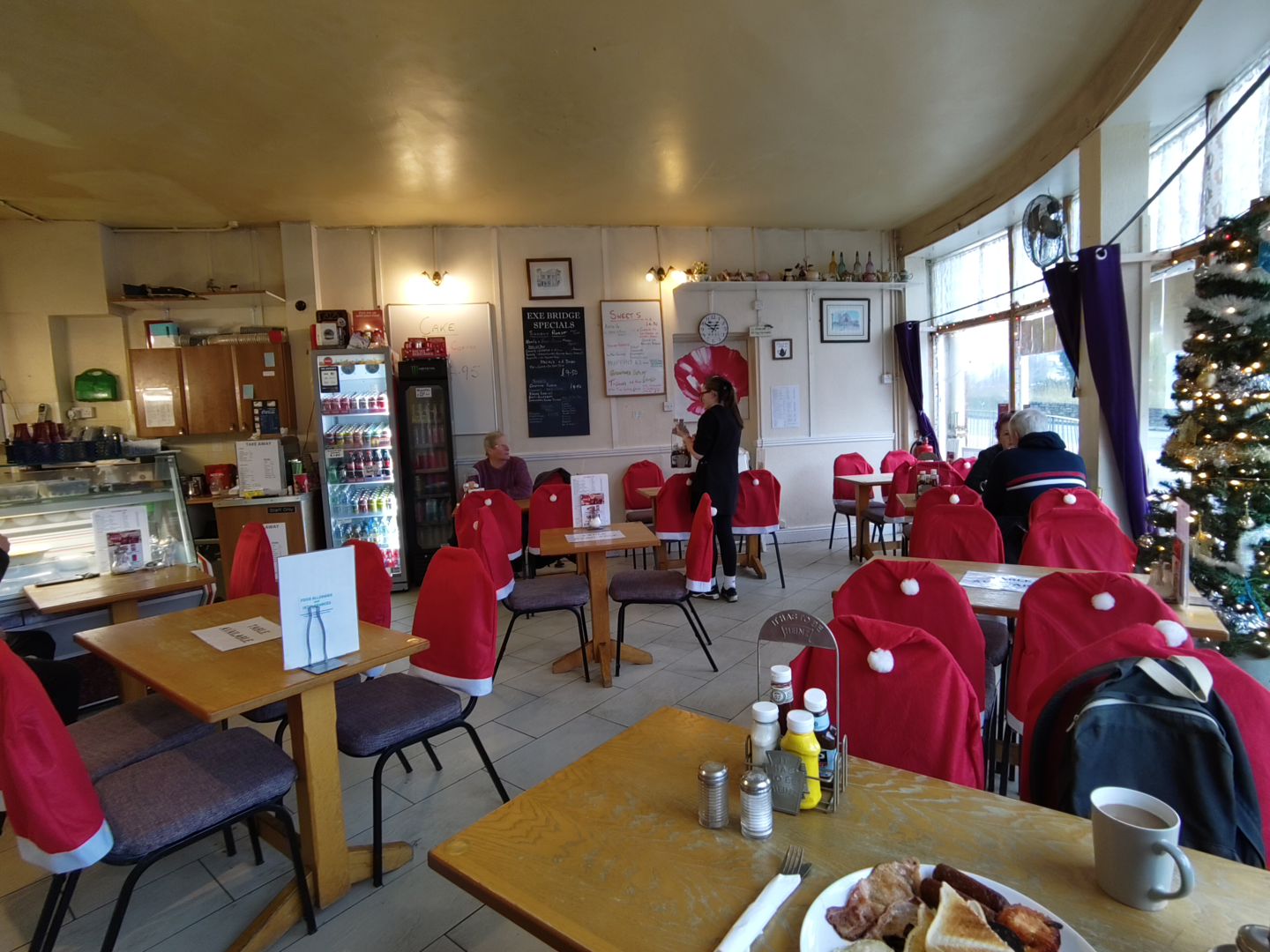 Exe Bridge Cafe interior