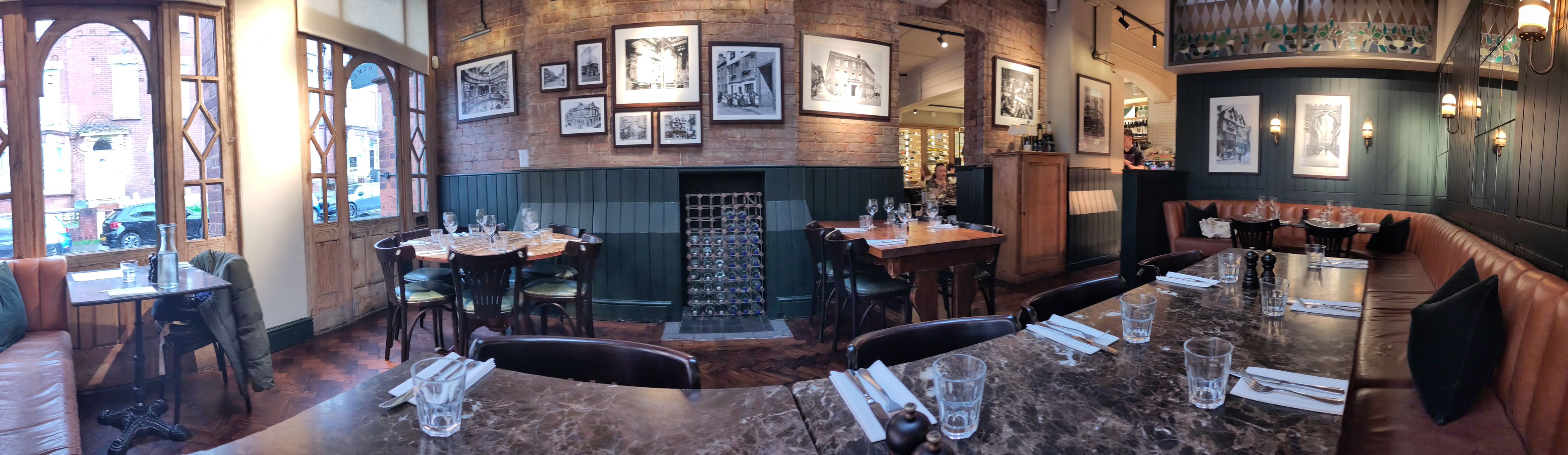 Harry's Restaurant