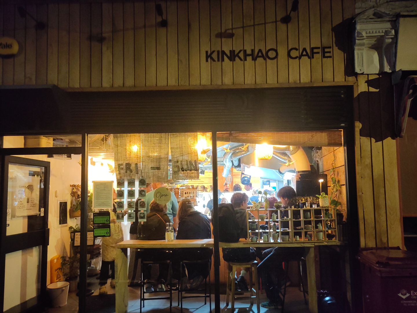 Kin Khao Cafe