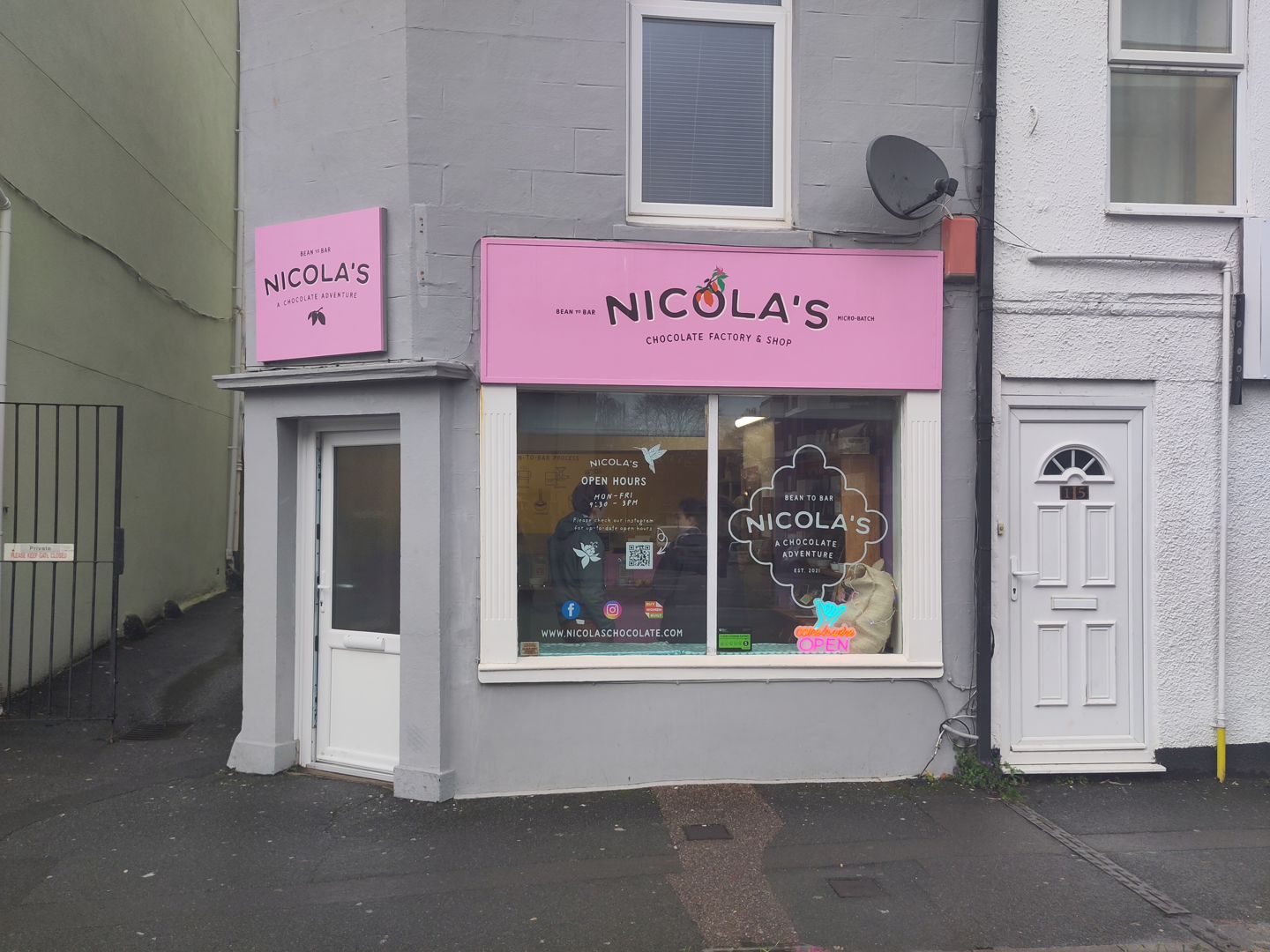 Nicola's Chocolate exterior