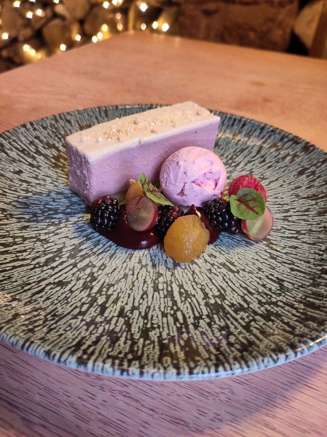 Blueberry And White Chocolate Cheesecake