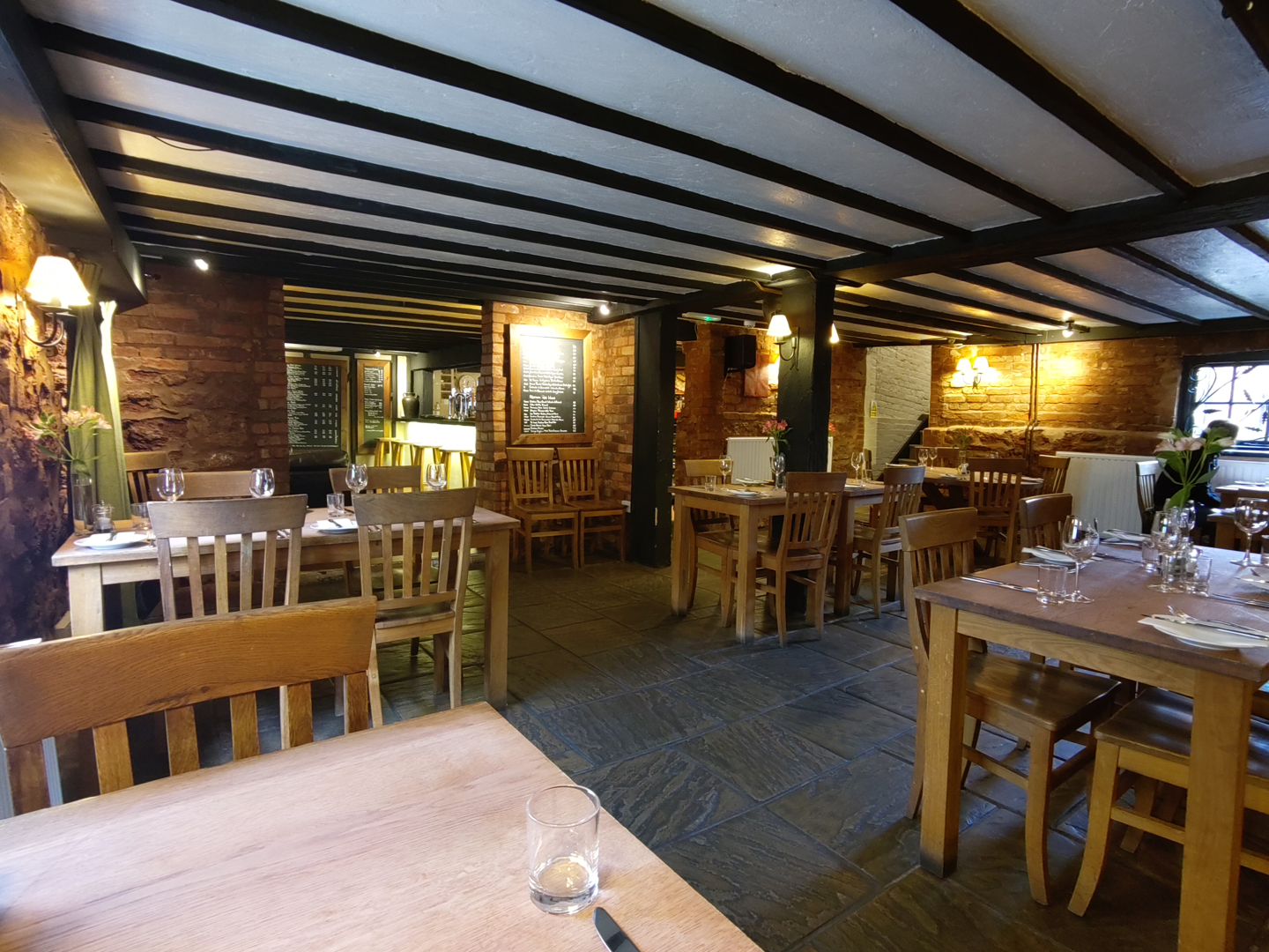 Rendezvous Wine Bar & Restaurant interior